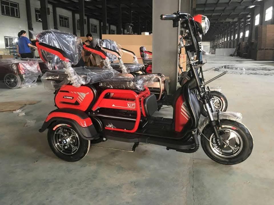 Mantis electric e-bike for adults (Category: Motorbikes for Sale) located in Bacoor. Submitted by jim_calf (Listing ID 1447471044, Image 2). Description: Mantis electric e-bike for adults.