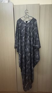 (Category: ) located in . Submitted by shiera_wardrobe (Listing ID 1447652755, Image 1). Description: .