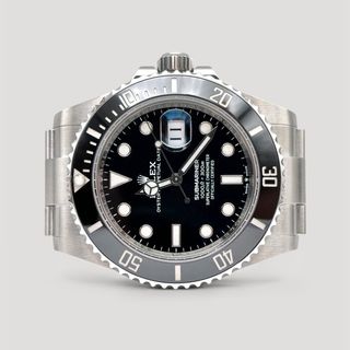(Category: ) located in . Submitted by pengkweewatches (Listing ID 1447551714, Image 1). Description: .