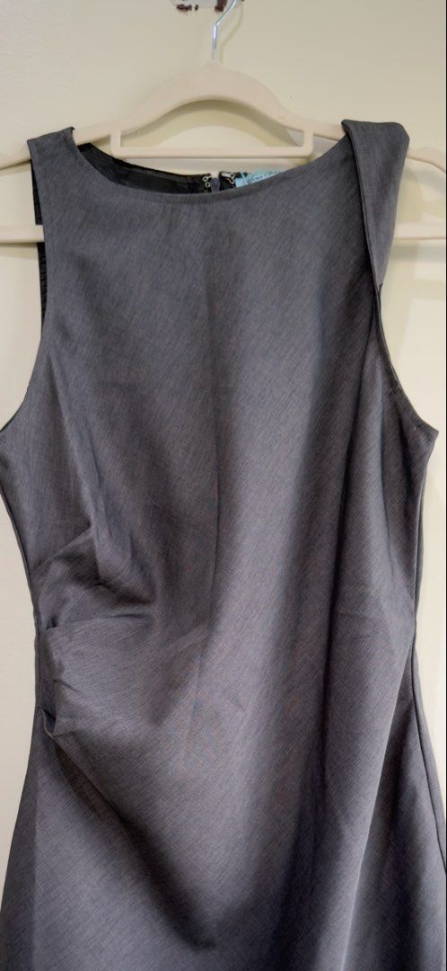 Mint Vanilla Grey Sleeveless Mini Dress (Category: Dresses) located in Butuan. Submitted by islay18 (Listing ID 1447572070, Image 2). Description: Loc: Butuan City. We ship nationwide. May twist design sa left shoulder..