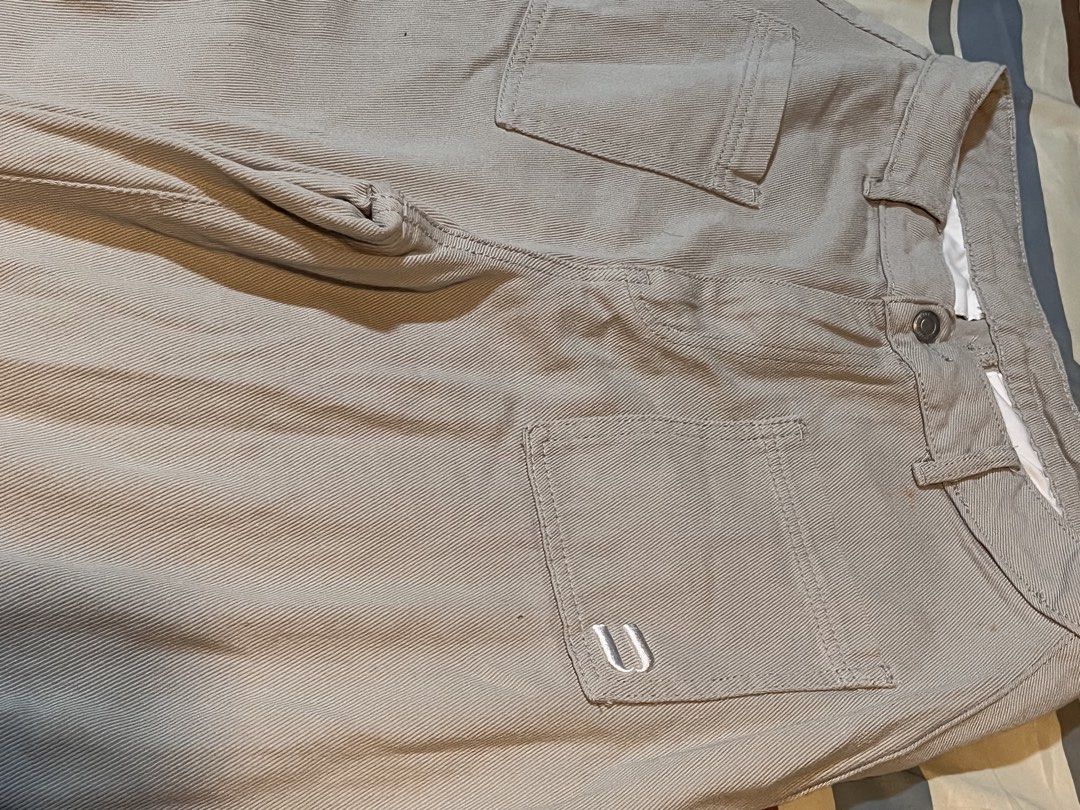 NEON BLANC Wide Leg Pants Size S (Category: Other Bottoms) located in Las Pinas. Submitted by ssaii_ (Listing ID 1447605856, Image 2). Description: Rfs: Never been used - Brand: NEON BLANC - Style: Wide leg pants - Color: Light beige - Size: S - Pockets: Front and back - Leg Opening: Very wide - Origin: Made in China - Condition: Please check photos for details..