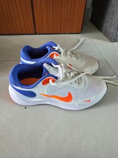 (Category: ) located in . Submitted by alexongpoh74739 (Listing ID 1447545848, Image 1). Description: .