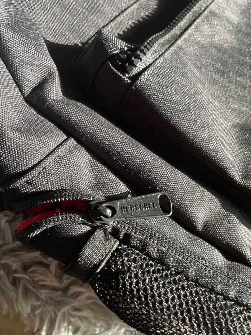 OG BRAND NEW Herschel Backpack in Black Size Medium (Category: Backpacks) located in Paranaque City. Submitted by dionescollections (Listing ID 1447471880, Image 3). Description: No box or paper bag. Item bought at Canada outlet store via Pasabuy. RFS (Reason for Selling): Major closet decluttering! Size: XL * Width: 13.5 in * Length: 18.5 in Condition: Excellent Condition (10/10) - BRAND NEW ✔ No stains, tears, or holes **Reason for Selling:** C