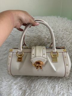 (Category: ) located in . Submitted by maxiscollections (Listing ID 1447583902, Image 1). Description: .