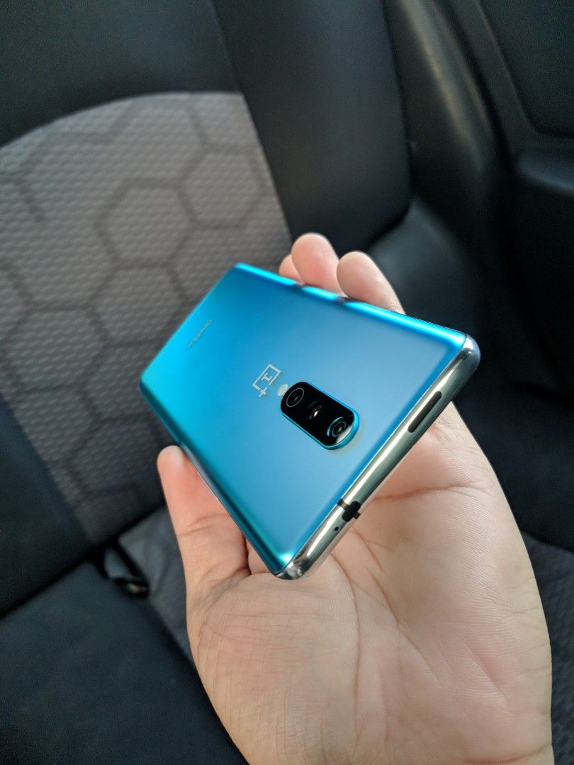 Oneplus 8 5G Langka Bazel Metal Chrome 8/128 Terima TT/BT (Kategori: Ponsel Android - Lainnya) berada di Jakarta Selatan. Dikirim oleh exship (ID iklan 1447506527, Gambar 1). Deskripsi: jual hp kesayangan : ONEPLUS 8 5G (Rare) Bazel Chrome metal All 8/128 ALL OPERATOR 5G bebas reset Kelengkpan : Hp & Hardcase Black Sinyal aman : all op 5g (Bebas reset) Kondisi : 95% ok sisanya pemakaian (Nominus tinggal pake) SPEK SINGKAT : Nfc lancar Ram 8/128 s