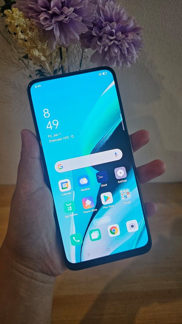 OPPO Reno2 F (Category: OPPO) located in Antipolo. Submitted by secondbloomph (Listing ID 1447504821, Image 2). Description: - Brand: OPPO - Model: Reno2 F - Color: White - Storage: 128GB - Condition: Pre-loved, excellent - Design: Sleek and stylish .