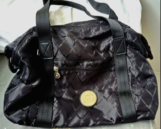 (Category: ) located in . Submitted by selling_preloved_items1122 (Listing ID 1447479252, Image 1). Description: .