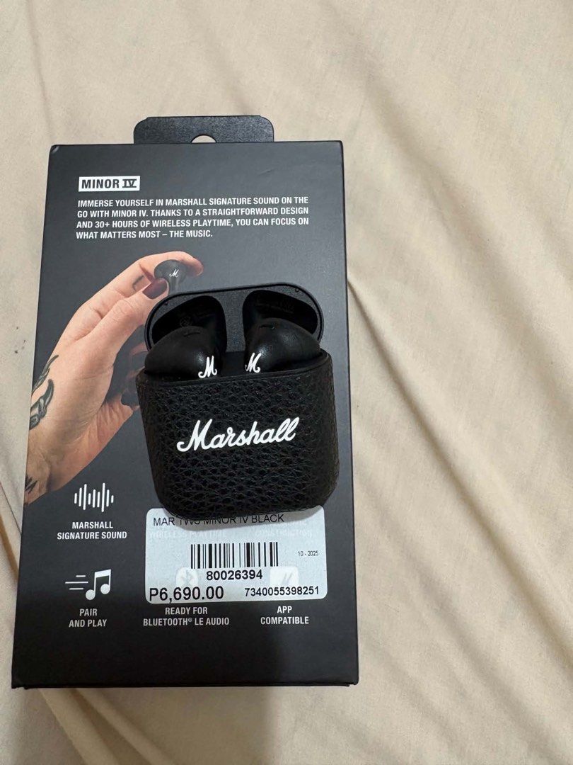 Original Marshal Minor IV (almost new) (Category: Earphones) located in Batangas. Submitted by ramoskathy653 (Listing ID 1447631322, Image 2). Description: Extra earphones, no cod and cop payment first thru gcash via lbc delivery sf will be shouldered by the buyer.