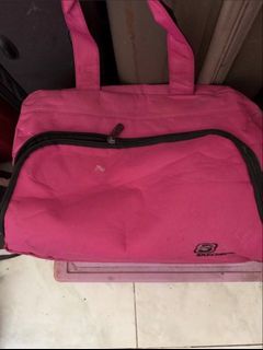 (Kategori: ) berada di . Dikirim oleh roserivierashop (ID iklan 1447504494, Gambar 1). Deskripsi: .
