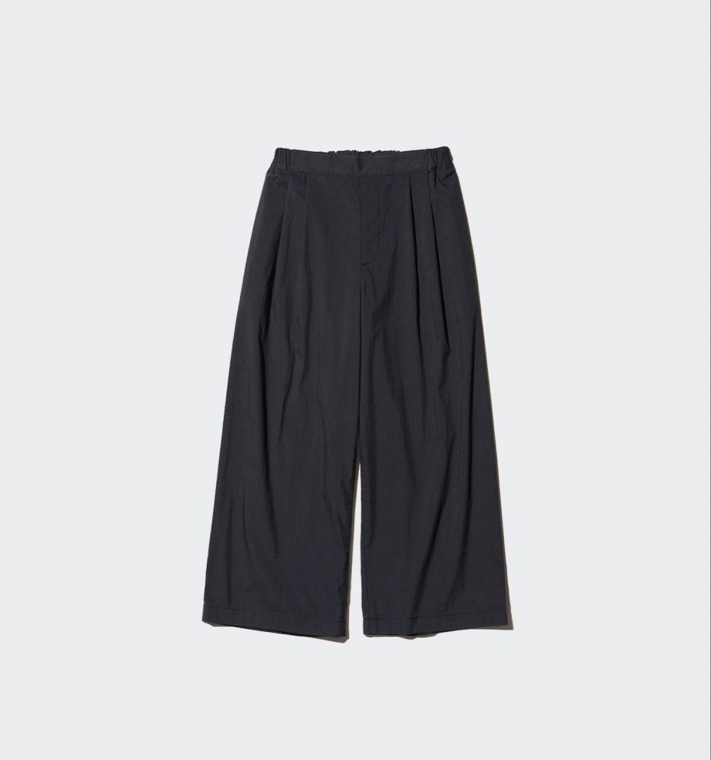 Preloved Authentic Uniqlo Wide leg Pants (Category: Babies & Kids Fashion) located in Quezon City. Submitted by etcetcshop (Listing ID 1447635343, Image 1). Description: Preloved Authentic Uniqlo Wide leg Pants Size: 150cm Last photo when worn by 11yo - 4’11” ⚠️No rush shipping, allow 2-3 days to ship ⚠️No shipping on a weekend ⚠️Personal preloved clothes NOT ukay ⚠️Store Bought.