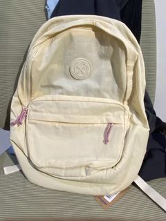 (Kategori: ) berada di . Dikirim oleh claude.store (ID iklan 1447568061, Gambar 1). Deskripsi: .