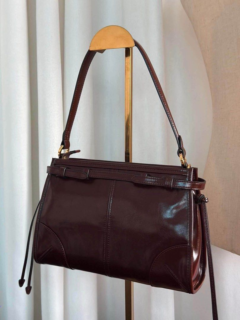 Preloved Prada Shoulder Bag (Category: Luxury Bags & Wallets) located in Manila. Submitted by bagsandmanymanymore1 (Listing ID 1427606555, Image 3). Description: Preloved Prada Size 26cm Rank SA Good condition Actual picture posted Please read before you order 👉🏻❗️Payment first before shipping ❗️Cut off time of payment 11am sameday delivery ❗️NO MEET UP / NO PICK UP ❗️ORDER CANNOT BE CANCELLED ❗️PLEASE DON’T BUY IF YOU ARE IN DOUBT ❗️NO RETURN!