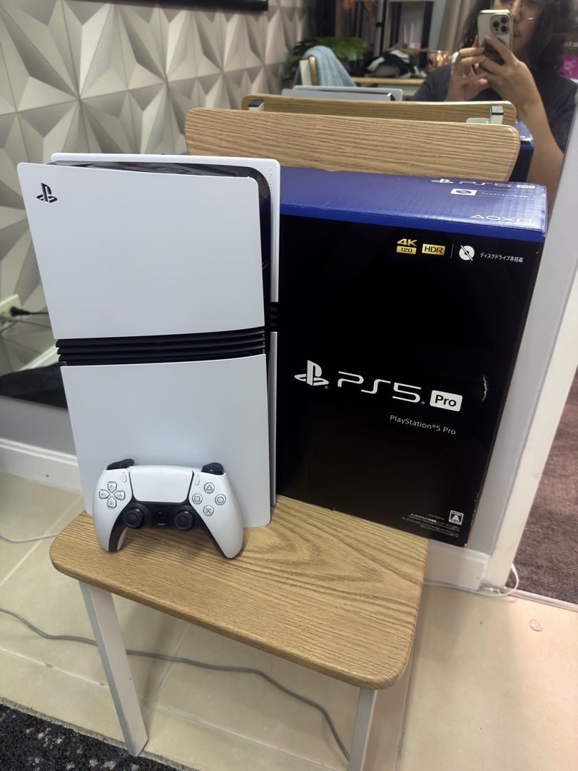 PS5 Pro 2Tb with 1 controller + box (Category: PlayStation) located in Pasig City. Submitted by robbiseraphin (Listing ID 1447667497, Image 1). Description: 🎮 Selling: PS5 Pro 2TB with 1 dualsense controller with original box (current SRP is 56,950 php in datablitz) ✅ Inclusives: - PS5 Pro 2TB (never been opened or repaired) - latest firmware - 1 white dualsense controller - no games - complete wires (HDMI and power chord) - with box 📅 Purchase