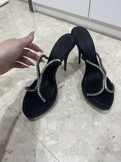 (Category: ) located in . Submitted by mummy_cc (Listing ID 1447614618, Image 1). Description: .