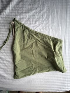 (Category: ) located in . Submitted by crake.preloved (Listing ID 1447491990, Image 1). Description: .