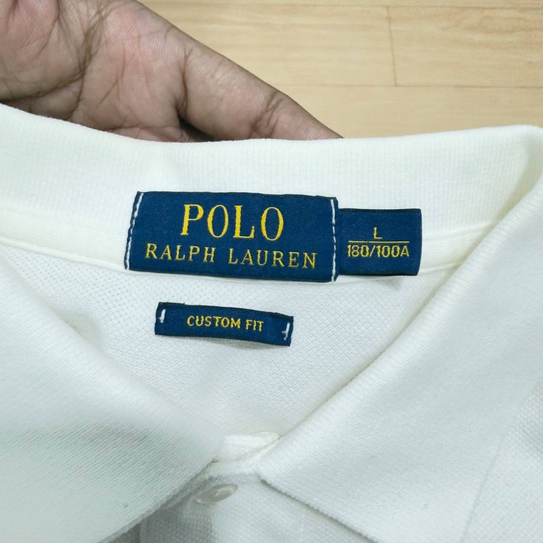 RL POLO COUNTRY USA (Category: Activewear) located in Manila. Submitted by thriftmobbb (Listing ID 1447574455, Image 3). Description: 22x28 (30 BACK) COLOR RATE 9.2/10 ISSUE: MAY SCRATCH SA NUMBER 3 SA LIKOD BUT NOT TOTALLY VISIBLE.
