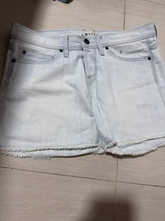 (Category: ) located in . Submitted by goodbargains (Listing ID 1447622034, Image 1). Description: .