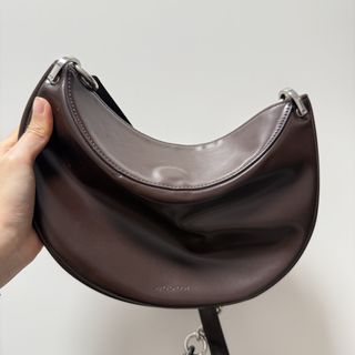 （分類：）位於 。 由 kt_decluttering 提交（商品編號 1447623631，圖片 1）。簡介： 。