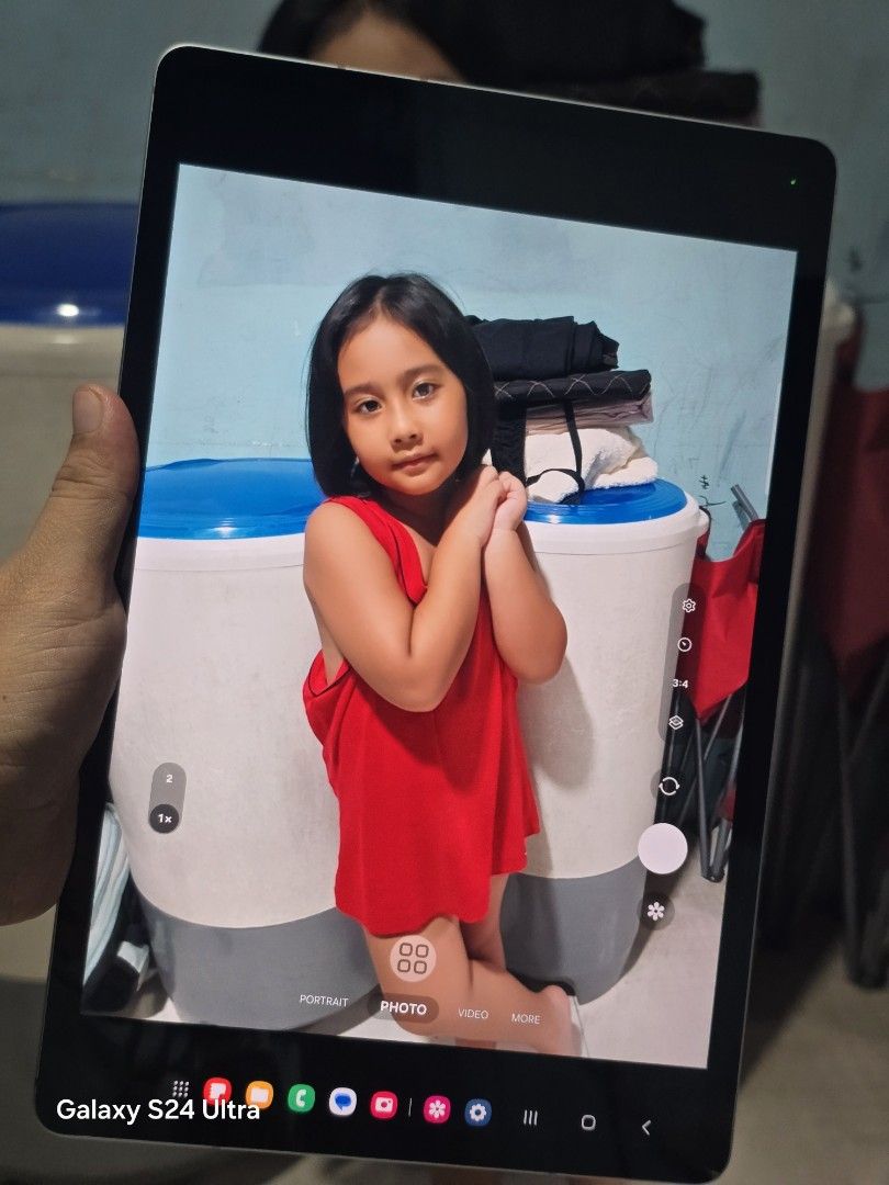 Samsung Tab S7 FE 5G 128gb (Category: Android) located in Manila. Submitted by aprilrosed02630 (Listing ID 1447541145, Image 3). Description: Samsung Galaxy Tab S7 FE WiFi & Cellular Price 📌 10500 Key features Samsung DeX: Transforms the interface into a desktop-like experience. 12.4 inch TFT LCD Snapdragon 750 5G 6gb RAM 128gb storage 10900 mah battery 8MP/5MP camera Dual speakers tuned by AKG ISSUE 📌: walang power & volume button orderan mo n