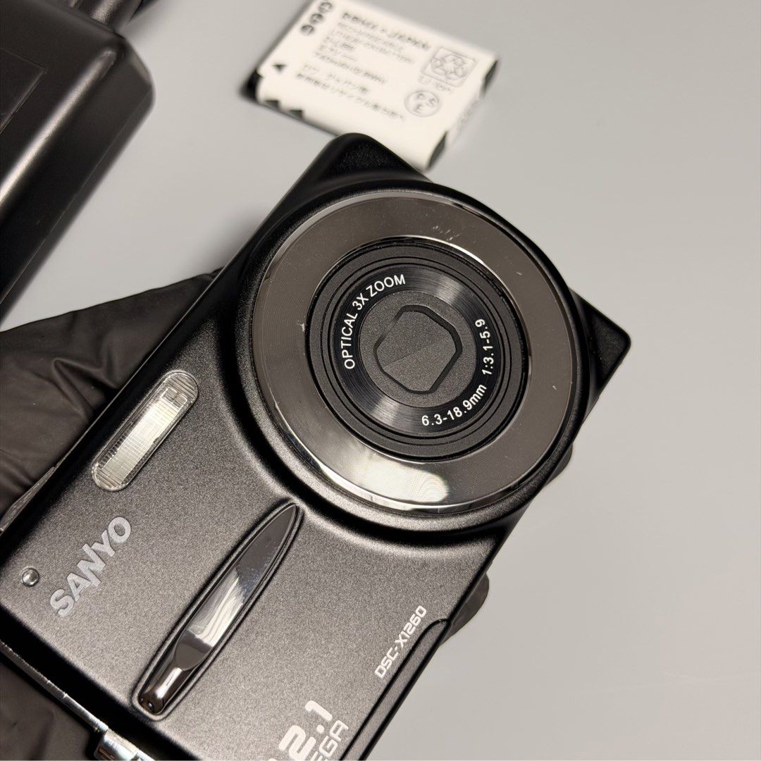 Sanyo X1260 Black - 12.1 Megapixel Digital Camera (Category: Cameras) located in Cavite. Submitted by datsoretro (Listing ID 1447660211, Image 3). Description: A fully functional unit with no problems with operation. Very minimal scratches (see photos) & very vibrant color. An SD storage can be provided for free with listed price if ever you need one. ZOOM: OK FLASH: OK PLAYBACK: OK SD CARD SAVING: OK Drop by or pickup if you want to test the ite