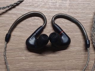 （分類：）位於 。 由 olyc0214 提交（商品編號 1447605077，圖片 1）。簡介： 。