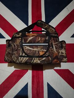 (Category: ) located in . Submitted by rae_declutclothes (Listing ID 1447627983, Image 1). Description: .