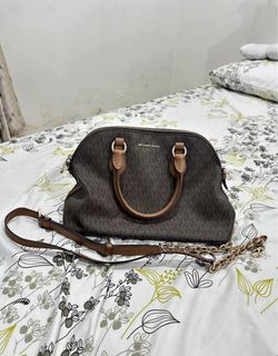 (Kategori: ) berada di . Dikirim oleh 251_pupieee (ID iklan 1447478709, Gambar 1). Deskripsi: .
