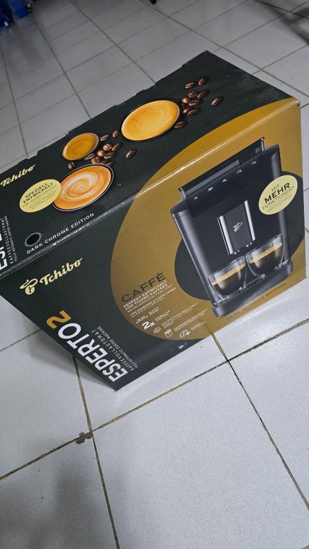 Tchibo Esperto2 Caffe Fully Automatic Coffee Maker (Category: Coffee Machines & Makers) located in Cavite. Submitted by jwai27 (Listing ID 1447583747, Image 3). Description: - Tchibo Esperto2 Caffe Coffee Maker (bought in Hongkong) - Color: Granite Black - Fully Automatic Machine - Brews delicious coffee - Includes original box - Ready for its new home -Negotiable Product details: Brand: Tchibo Capacity: 1400 ml Colour: Granite Black Product dime