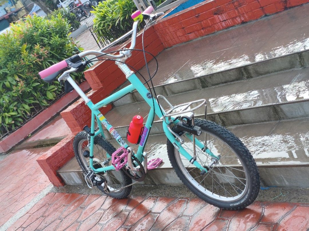Weekend Bikes (Category: Bicycles) located in Caloocan City. Submitted by silenteart56002 (Listing ID 1447516739, Image 2). Description: MINI VELO WEEKEND BIKES RACK NOT INCLUDED UNIT LANG NAKA 20X2.1 NA YAN NA CST JACK RABBIT RATHER BE KLUNKIN H.BAR MEROCA SEALED BEARING PEDALS SELLE ROYALE SADDLE FSA HEADSET MICROSHIFT SHIFTER TOURNEY RD (STOCK NG WEEKEND BIKES) 7S FREEBIES HANDLE BAR ( STOCK NG WEEKEND BIKES) FENDER ( STOCK NG WEEKEND BIKES) 1