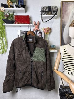(Category: ) located in . Submitted by ashzachary (Listing ID 1447635488, Image 1). Description: .
