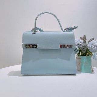 （分類：）位於 。 由 heartofluxe 提交（商品編號 1447564751，圖片 1）。簡介： 。