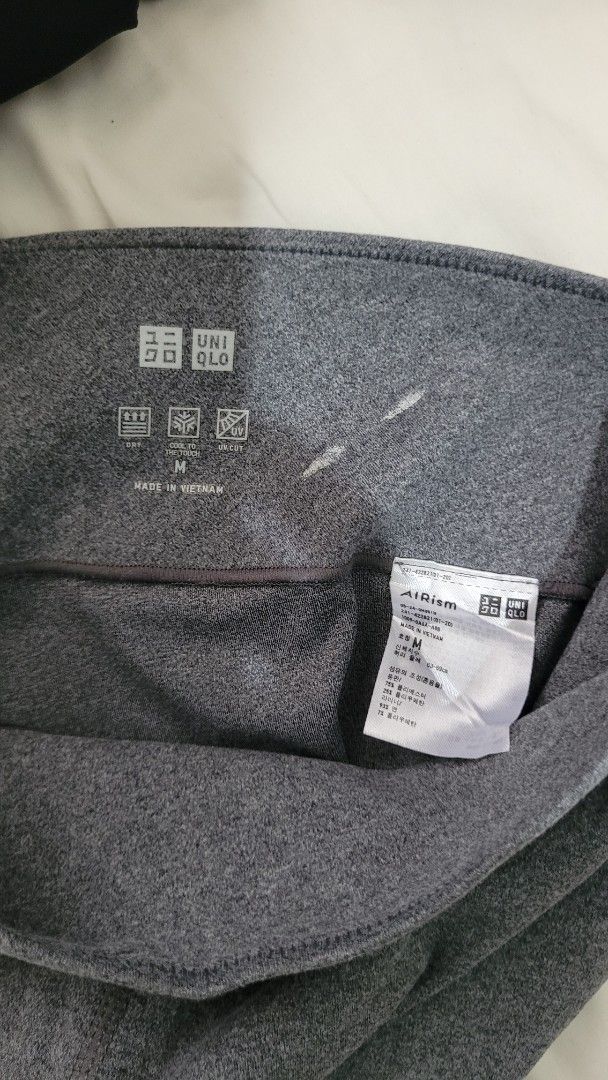 Uniqlo Grey Leggings Size M (Category: Other Bottoms) located in Davao. Submitted by NearlyNew (Listing ID 1447531238, Image 3). Description: - Brand: Uniqlo - Color: Grey - Size: Medium (M) - Origin: Made in Vietnam - Features: Comfortable, versatile, soft, stretchy material, elastic waistband - Perfect for: Everyday wear, workouts, wardrobe basic.
