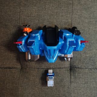 (Category: ) located in . Submitted by aimoontoys (Listing ID 1447503000, Image 1). Description: .