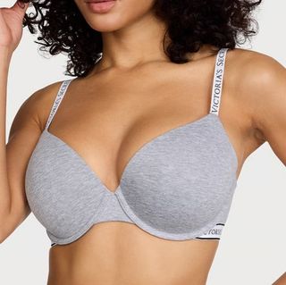 (Category: ) located in . Submitted by withlovegene (Listing ID 1447659468, Image 1). Description: .
