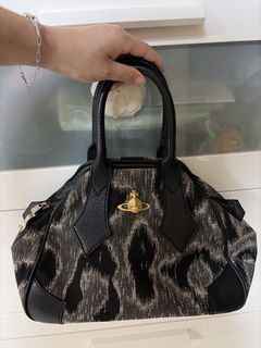 （分類：）位於 。 由 fina_rie 提交（商品編號 1447642837，圖片 1）。簡介： 。