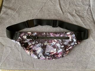 (Category: ) located in . Submitted by naiq.l (Listing ID 1447562066, Image 1). Description: .