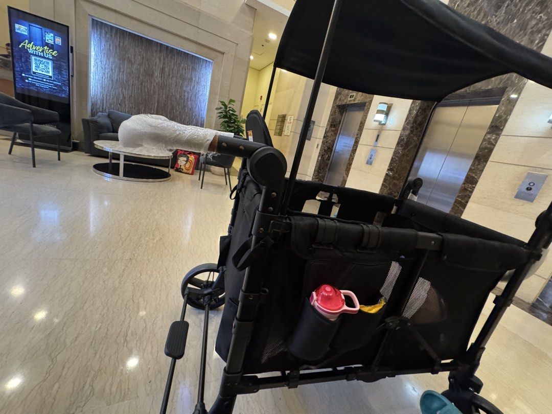 Wagon kids 4 seatee (Category: Other Babies Going Out Needs) located in Taguig. Submitted by condomiche57756 (Listing ID 1447675854, Image 2). Description: 4 seater Black Malaki po siya ( 7 yo po yung nsa picture) Taguig location Rfs: nasa storage lang po Negotiable .