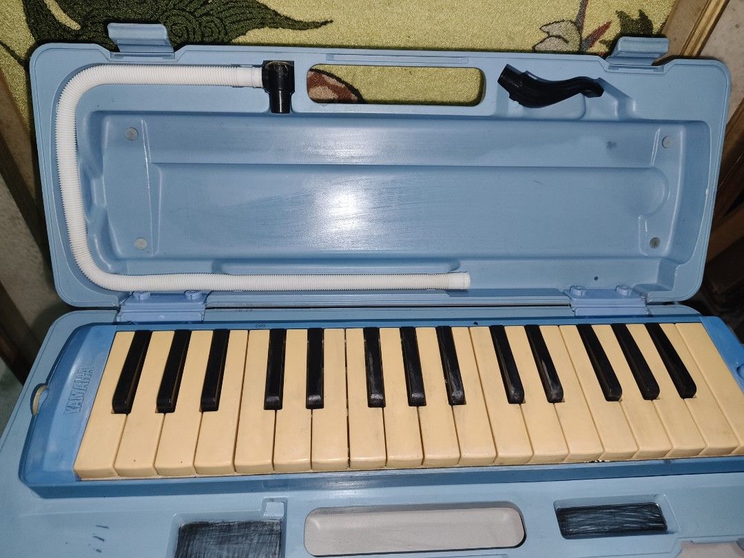 Yamaha P-32D melodica (Category: Musical Instruments) located in Manila. Submitted by reascheyss51406 (Listing ID 1447583670, Image 2). Description: .