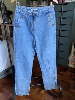 (Category: ) located in . Submitted by sofiacaina_items (Listing ID 1447564613, Image 1). Description: .