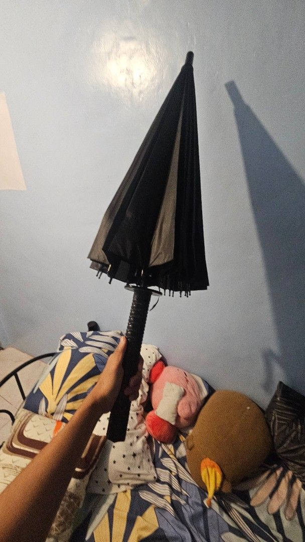 24 Ribs Samurai Umbrella (Category: Umbrellas) located in Quezon City. Submitted by cidoffline (Listing ID 1447785713, Image 2). Description: RFS: Declutter Used once, Originally bought for 350 Good as brand new. 📍QC LALAMOVE/JNT.
