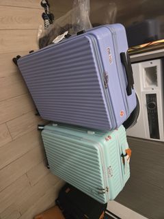 （分類：）位於 。 由 hongyauc 提交（商品編號 1447800874，圖片 1）。簡介： 。
