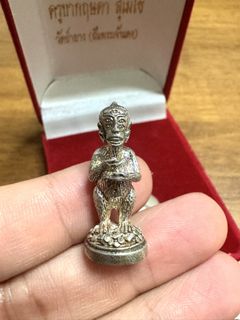 （分類：）位於 。 由 ericlauamulet 提交（商品編號 1447751313，圖片 1）。簡介： 。