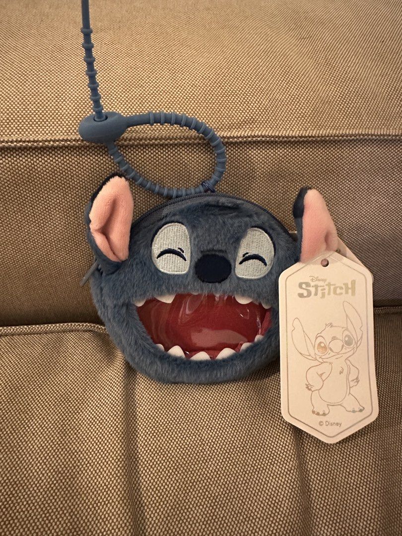 史迪仔 公仔 散子包 銀包 錢包 stitch Disney 鎖匙扣 keychain 禮物 （分類：銀包、卡片套）位於 Hong Kong。 由 mrcooool 提交（商品編號 1447784675，圖片 1）。簡介： 💠現貨。