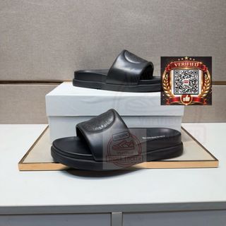 (Category: ) located in . Submitted by shoes.locker (Listing ID 1447694086, Image 1). Description: .