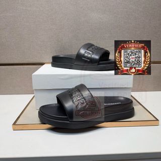 (Category: ) located in . Submitted by shoes.locker (Listing ID 1447694811, Image 1). Description: .