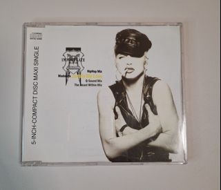 （分類：）位於 。 由 music.cd 提交（商品編號 1447772853，圖片 1）。簡介： 。