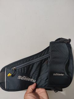 （分類：）位於 。 由 swimboom 提交（商品編號 1447691735，圖片 1）。簡介： 。