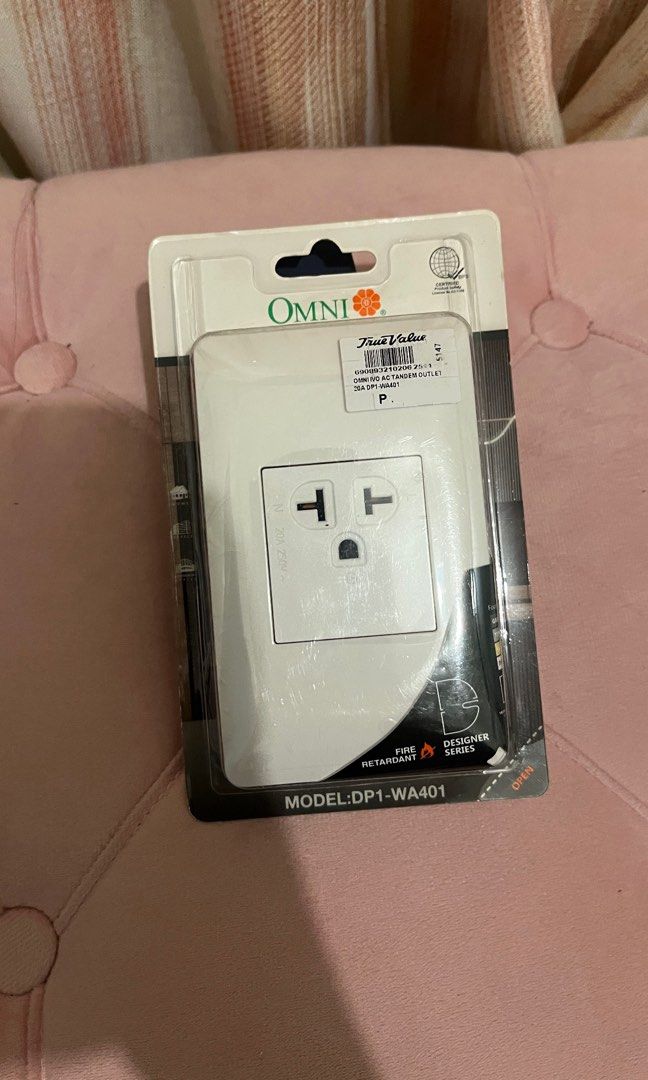 AC Tandem Outlet (Category: Construction & Building Materials) located in Pasay City. Submitted by declutter.makati (Listing ID 1447694112, Image 2). Description: .