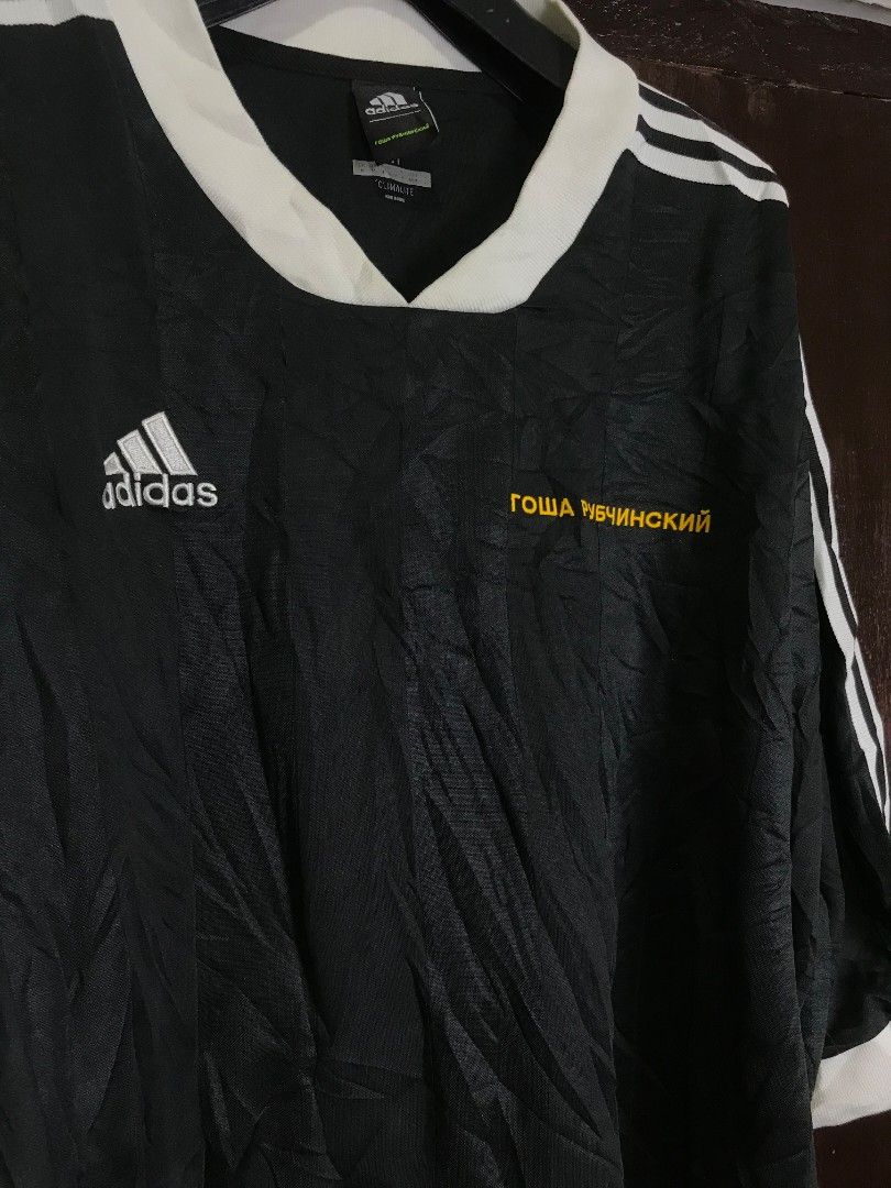 ADIDAS X GOSHA RUBCHINSKIY (Category: Activewear) located in Naga. Submitted by black-market00 (Listing ID 1447802249, Image 2). Description: WIDTH 25 LENGHT 30 NO ISSUE.