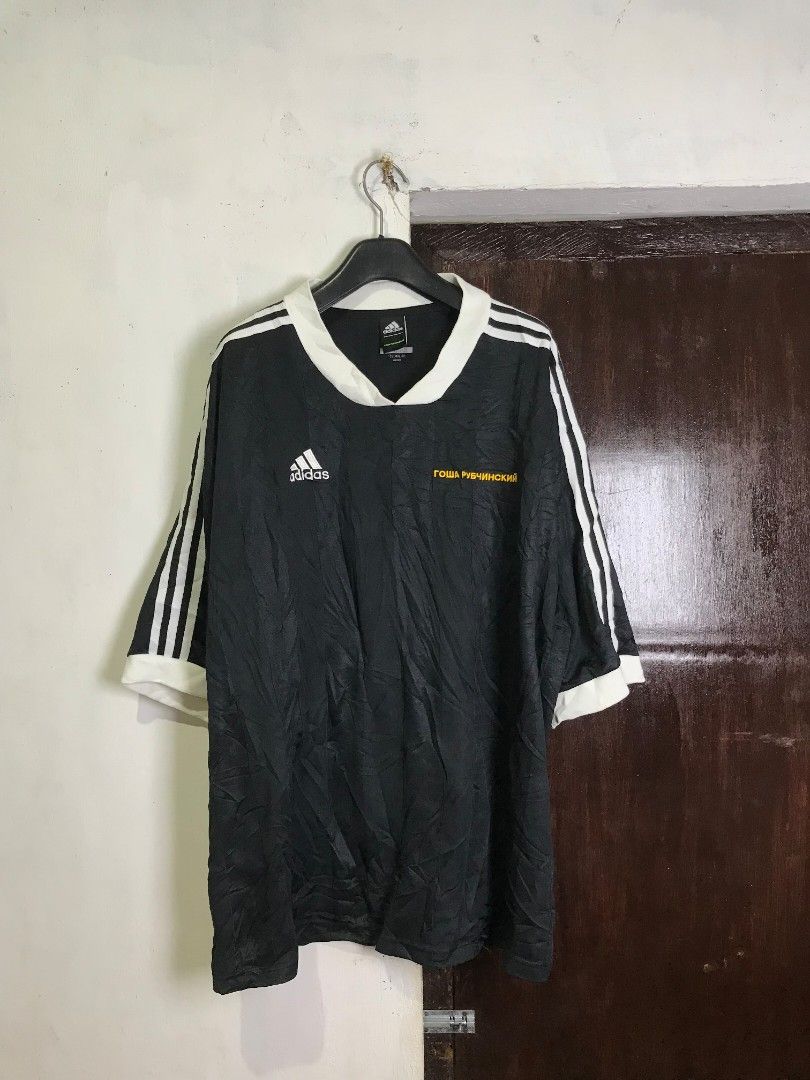 ADIDAS X GOSHA RUBCHINSKIY (Category: Activewear) located in Naga. Submitted by black-market00 (Listing ID 1447802249, Image 1). Description: WIDTH 25 LENGHT 30 NO ISSUE.